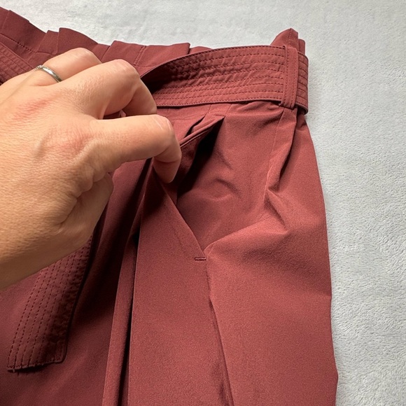 Athleta Skyline Shorts | Size 6 | Burgundy - Picture 7 of 9